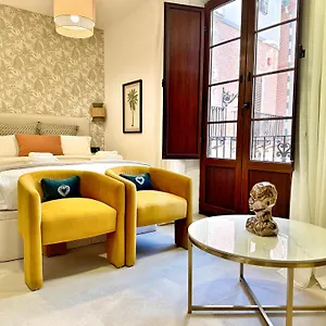 Tennessee Petit Apartment