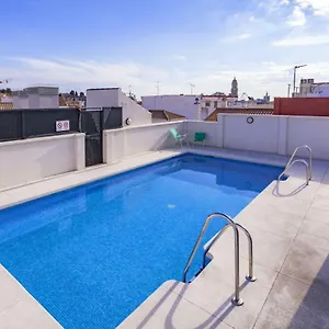 -malagasunapts- Rooftop Pool & Free Parking Apartment